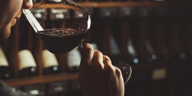 Blind Tasting with Doug Frost and Jonathan Eichholz