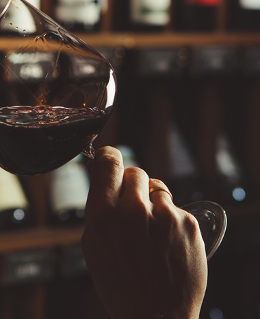 Blind Tasting with Doug Frost and Jonathan Eichholz