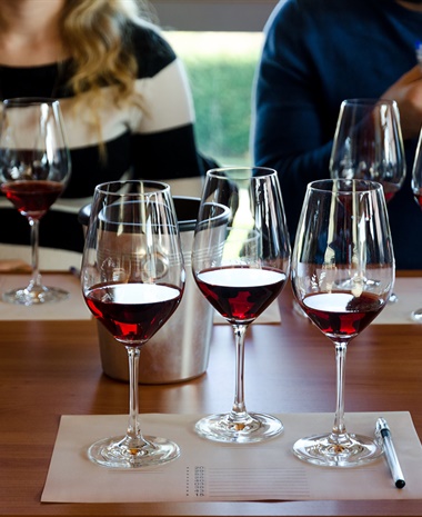 Tasting/La Cata